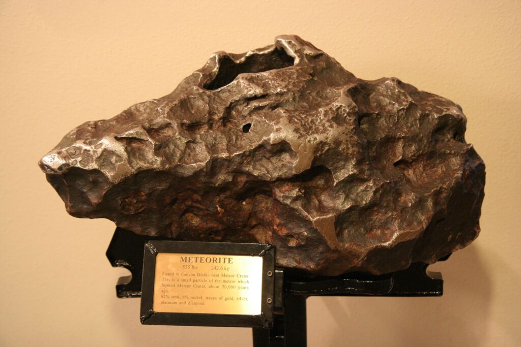 El meteorito de Cañón del Diablo que sirvió para calcular la edad de la Tierra 